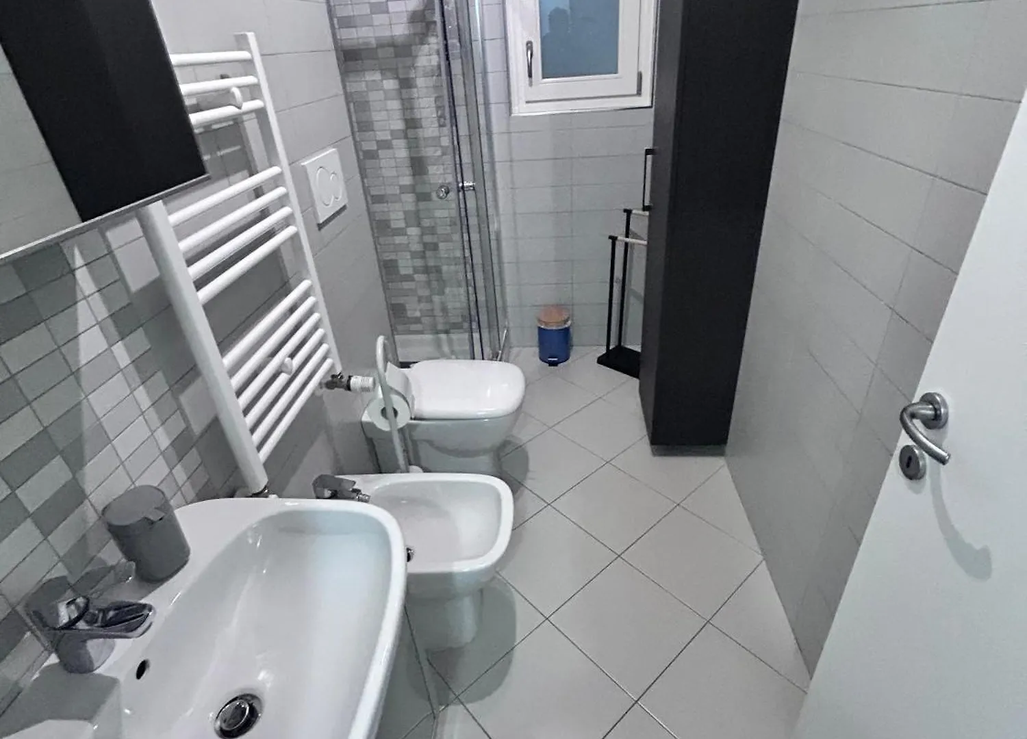 Realty Company Croce Apartment Rome 0*,  Italy